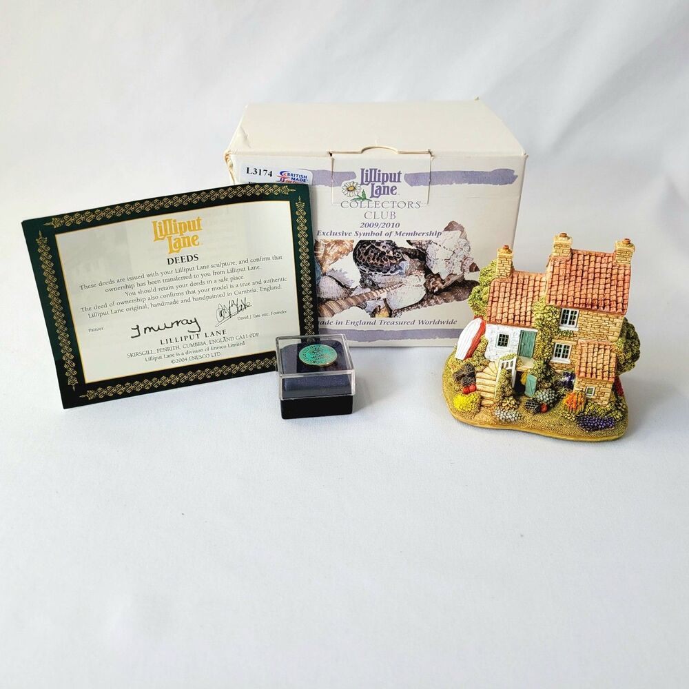 Lilliput Lane Fruits of the Sea L3174 Retro Coastal Fisherman 2009 Cottage w Box